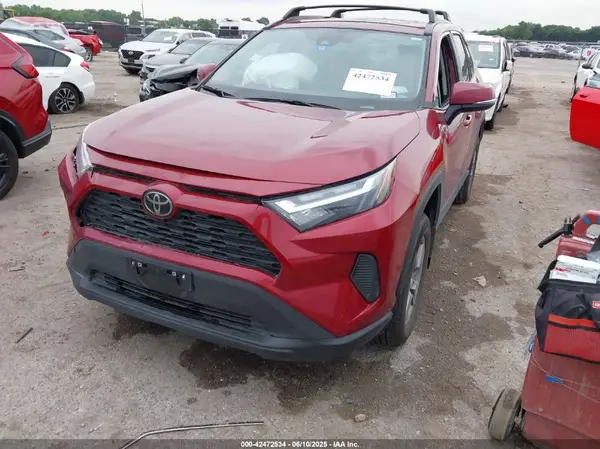 2T3W1RFV9PW295510 2023 TOYOTA RAV 4 - Image 2