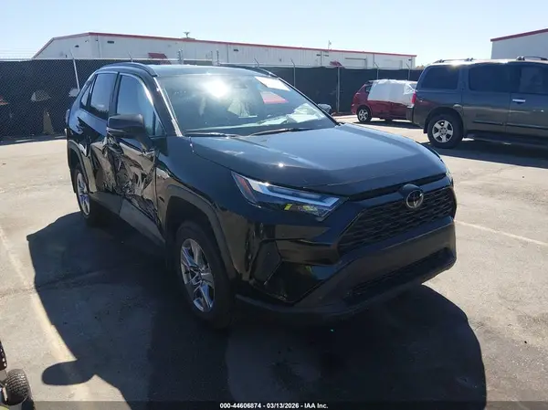 2T3W1RFV9RC274404 2024 TOYOTA RAV 4 - Image 1