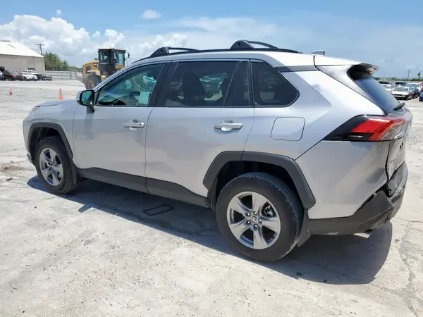2T3W1RFV9RC275228 2024 TOYOTA RAV 4 - Image 2