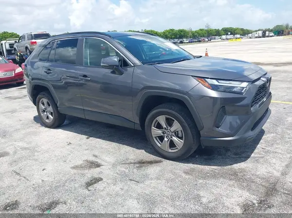2T3W1RFV9RW327990 2024 TOYOTA RAV 4 - Image 1