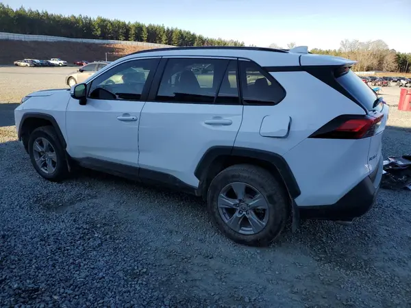 2T3W1RFV9RW331649 2024 TOYOTA RAV 4 - Image 2