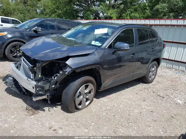 2T3W1RFV9SC316446 2025 TOYOTA RAV 4 - Image 2