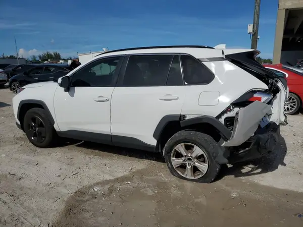 2T3W1RFVXKW056623 2019 TOYOTA RAV 4 - Image 2