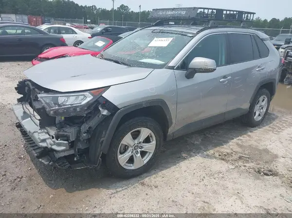 2T3W1RFVXLC079578 2020 TOYOTA RAV 4 - Image 2