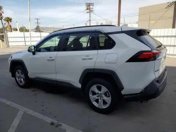 2T3W1RFVXLW083130 2020 TOYOTA RAV 4 - Image 2