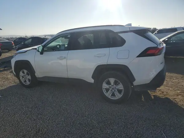 2T3W1RFVXMC138145 2021 TOYOTA RAV 4 - Image 2