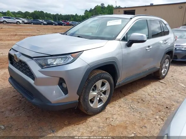 2T3W1RFVXMC163899 2021 TOYOTA RAV 4 - Image 2