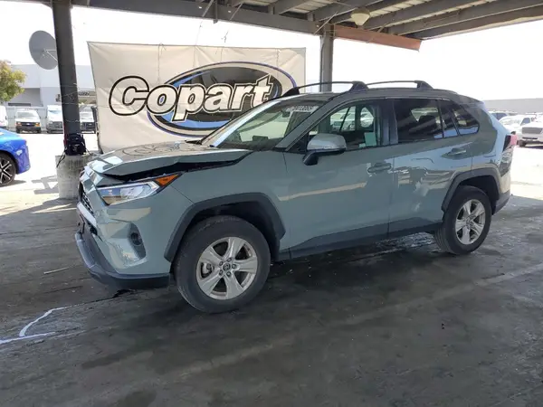 2T3W1RFVXMW146843 2021 TOYOTA RAV 4 - Image 1