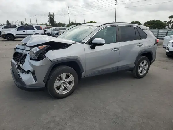 2T3W1RFVXMW161939 2021 TOYOTA RAV 4 - Image 1