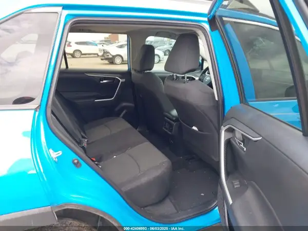 2T3W1RFVXMW165120 2021 TOYOTA RAV 4 - Image 8