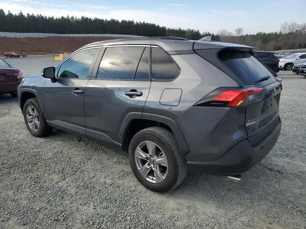 2T3W1RFVXNC207613 2022 TOYOTA RAV 4 - Image 2