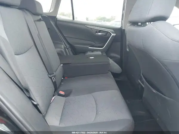 2T3W1RFVXNW201907 2022 TOYOTA RAV 4 - Image 8
