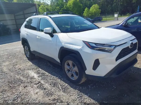 2T3W1RFVXPC214208 2023 TOYOTA RAV 4 - Image 1