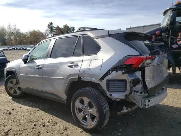 2T3W1RFVXPC231610 2023 TOYOTA RAV 4 - Image 2