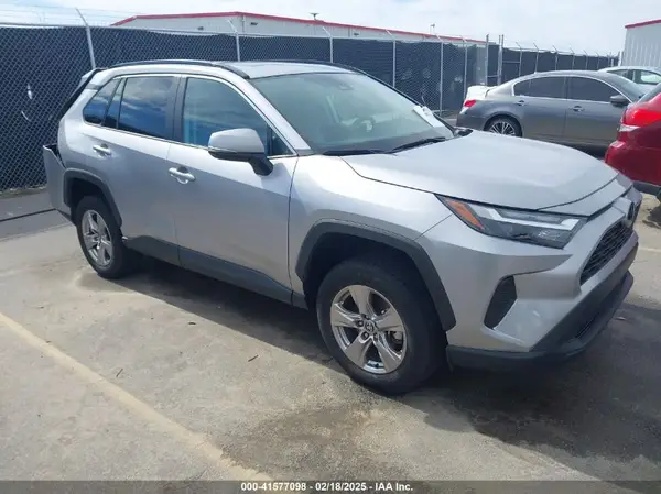 2T3W1RFVXPC238525 2023 TOYOTA RAV 4 - Image 1