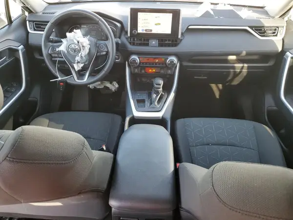 2T3W1RFVXPC240355 2023 TOYOTA RAV 4 - Image 8