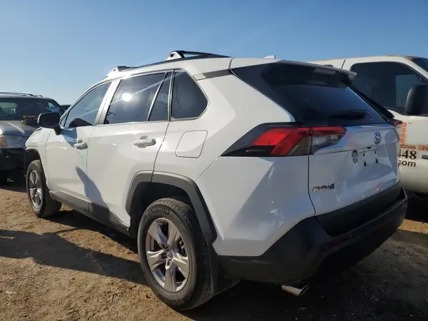 2T3W1RFVXPW275492 2023 TOYOTA RAV 4 - Image 2