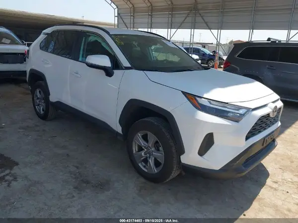 2T3W1RFVXPW282054 2023 TOYOTA RAV 4 - Image 1