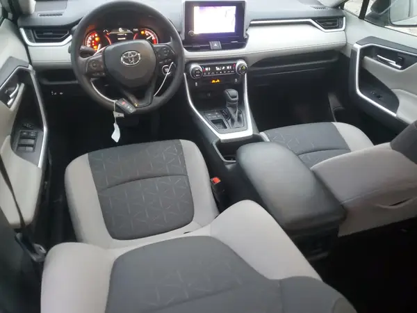 2T3W1RFVXPW284032 2023 TOYOTA RAV 4 - Image 8
