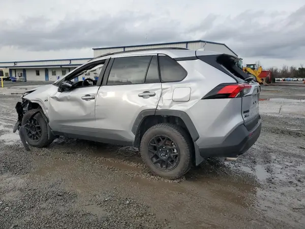 2T3W1RFVXRC281927 2024 TOYOTA RAV 4 - Image 2