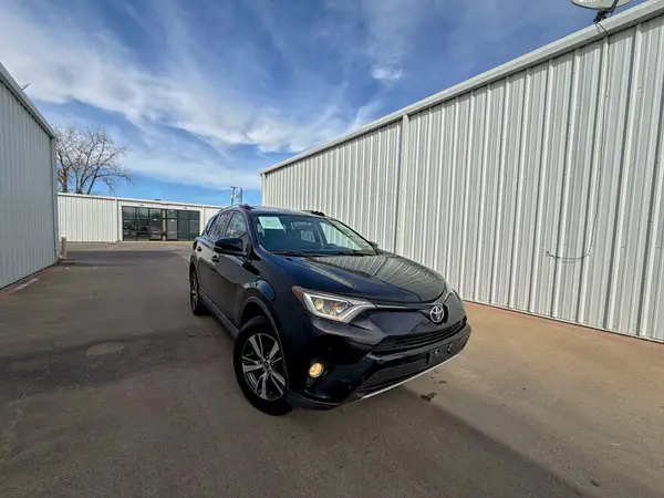 2T3WFREV0GW242763 2016 TOYOTA RAV 4 - Image 1