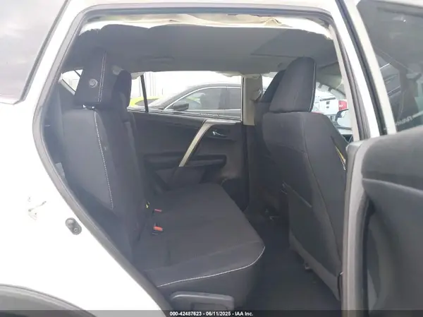 2T3WFREV0GW271812 2016 TOYOTA RAV 4 - Image 8