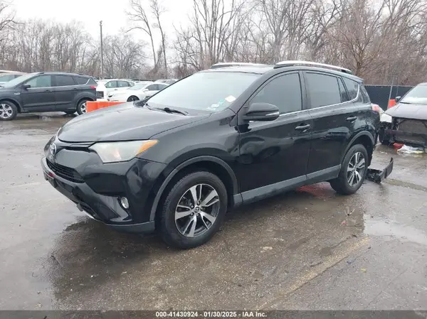2T3WFREV0GW303108 2016 TOYOTA RAV 4 - Image 2