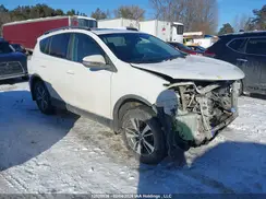 2T3WFREV0HW366355 2017 TOYOTA RAV 4