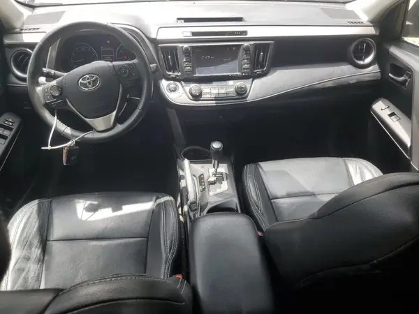 2T3WFREV0HW393233 2017 TOYOTA RAV 4 - Image 8