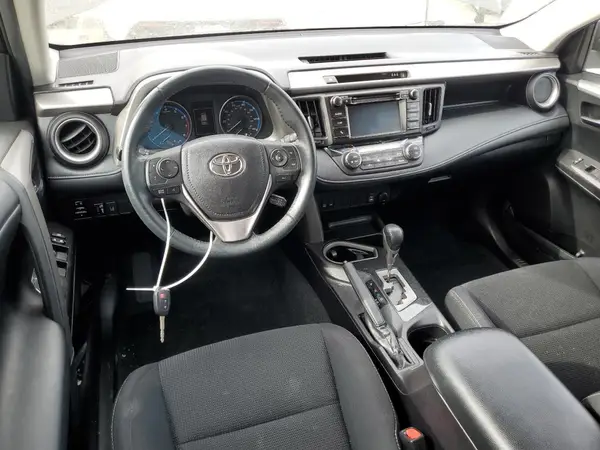2T3WFREV0JW420209 2018 TOYOTA RAV 4 - Image 8