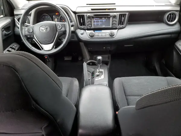 2T3WFREV0JW444798 2018 TOYOTA RAV 4 - Image 8