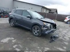 2T3WFREV0JW448799 2018 TOYOTA RAV 4