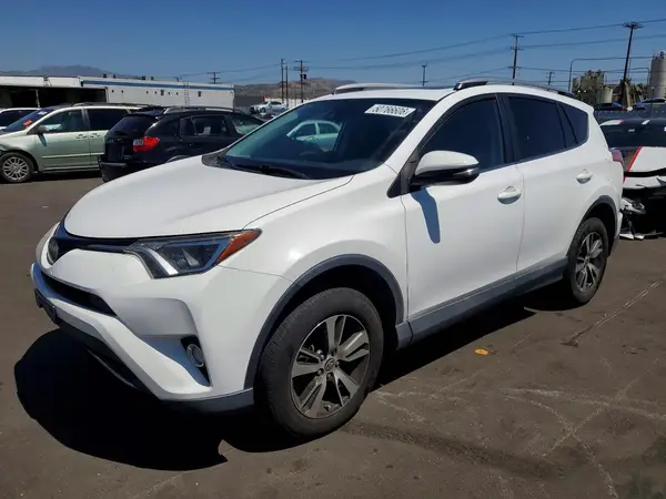 2T3WFREV0JW476327 2018 TOYOTA RAV 4 - Image 1