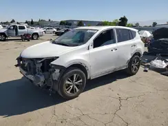 2T3WFREV0JW483827 2018 TOYOTA RAV 4