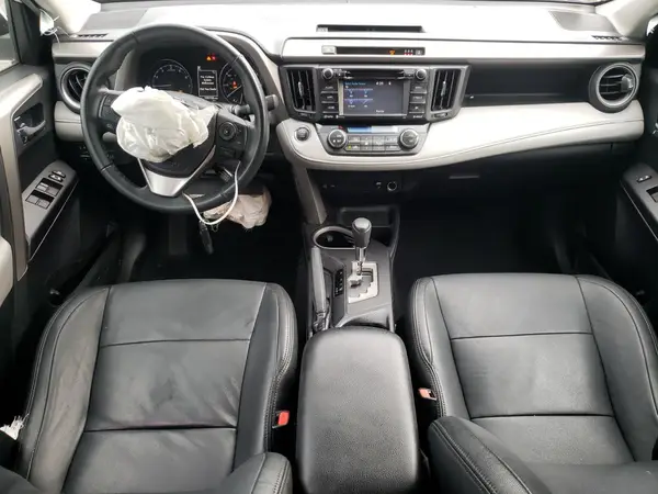 2T3WFREV0JW484556 2018 TOYOTA RAV 4 - Image 8