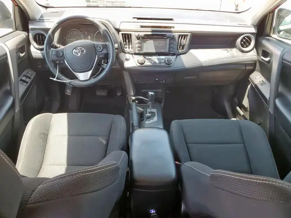 2T3WFREV0JW489613 2018 TOYOTA RAV 4 - Image 8