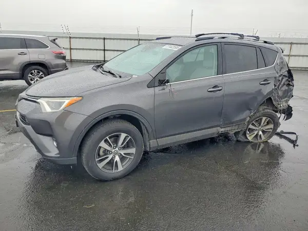 2T3WFREV0JW506250 2018 TOYOTA RAV 4 - Image 1