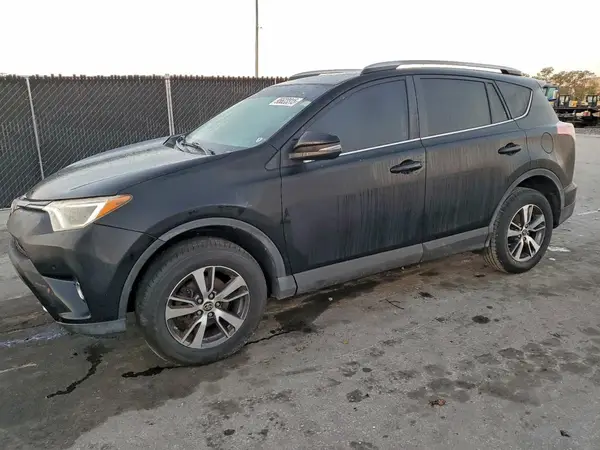 2T3WFREV1GW237135 2016 TOYOTA RAV 4 - Image 1