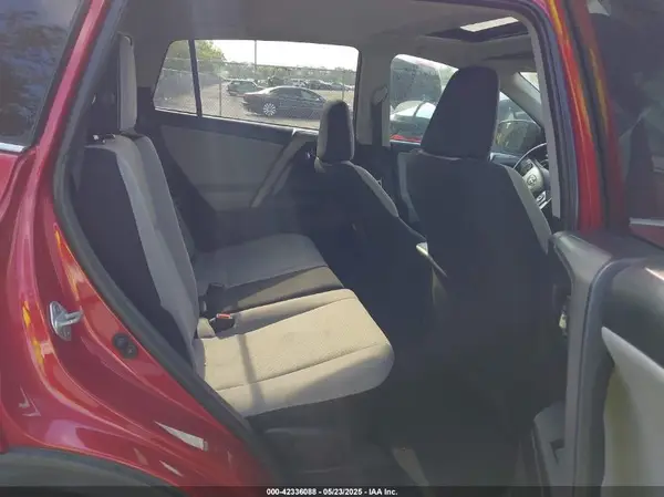 2T3WFREV1GW279790 2016 TOYOTA RAV 4 - Image 8
