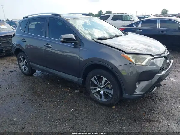 2T3WFREV1GW310455 2016 TOYOTA RAV 4 - Image 1