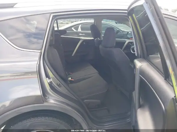 2T3WFREV1GW310455 2016 TOYOTA RAV 4 - Image 8