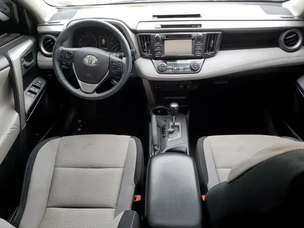 2T3WFREV1HW323613 2017 TOYOTA RAV 4 - Image 8
