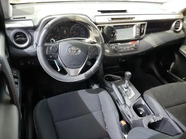 2T3WFREV1HW341433 2017 TOYOTA RAV 4 - Image 8