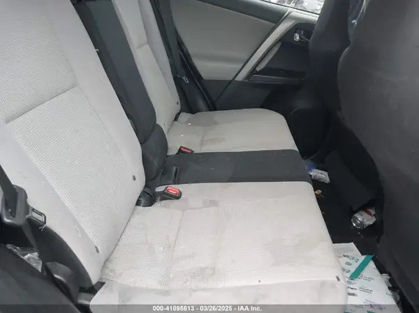 2T3WFREV1HW372889 2017 TOYOTA RAV 4 - Image 8