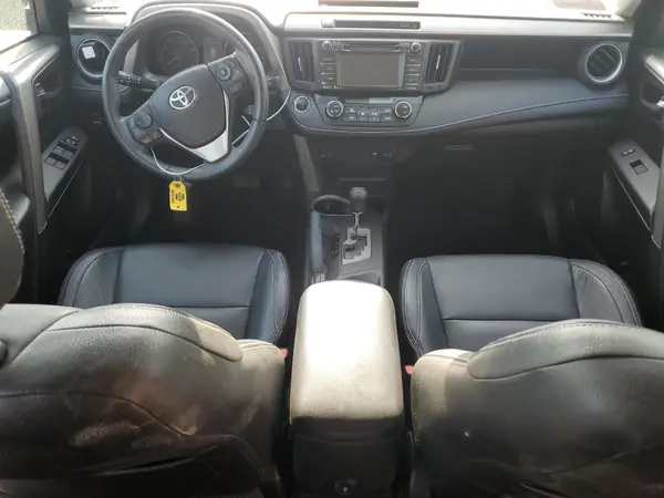 2T3WFREV1HW392236 2017 TOYOTA RAV 4 - Image 8