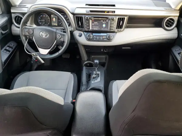 2T3WFREV1JW410952 2018 TOYOTA RAV 4 - Image 8