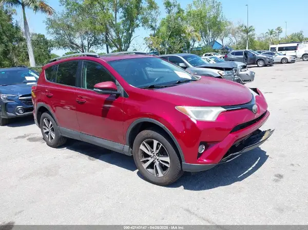 2T3WFREV1JW416850 2018 TOYOTA RAV 4 - Image 1
