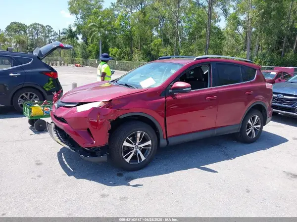 2T3WFREV1JW416850 2018 TOYOTA RAV 4 - Image 2