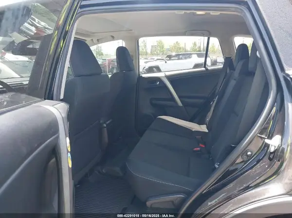 2T3WFREV1JW450514 2018 TOYOTA RAV 4 - Image 8