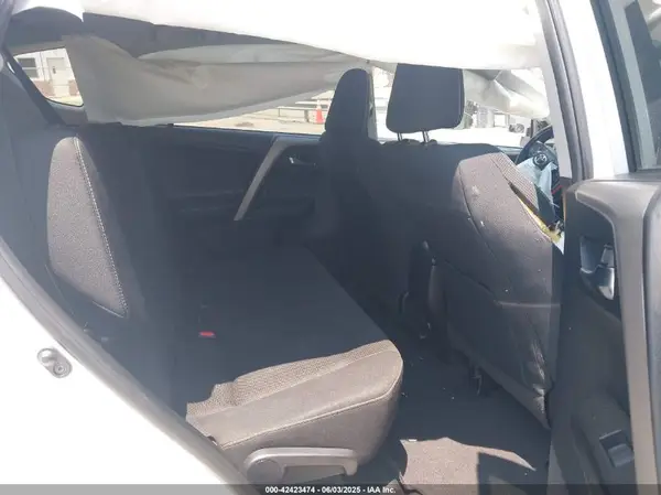 2T3WFREV1JW459553 2018 TOYOTA RAV 4 - Image 8